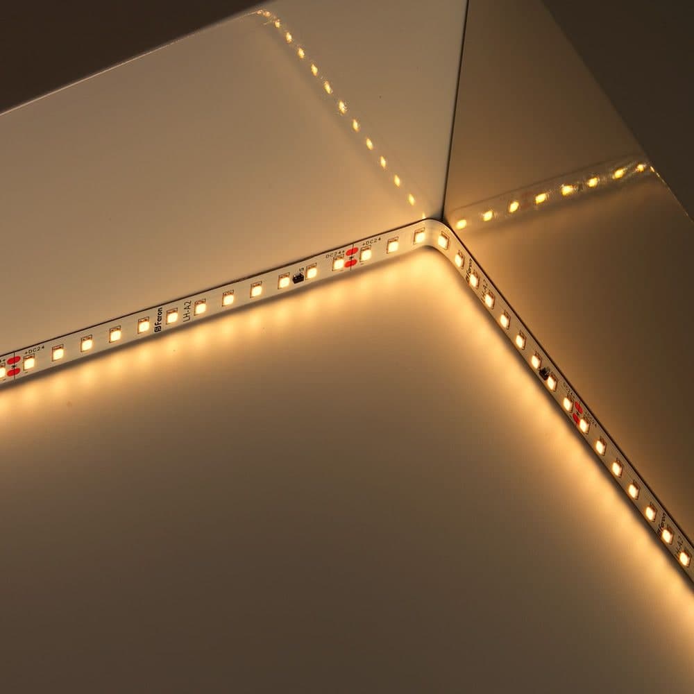 Светодиодная лента Feron LS520 стабилизированная, 120SMD(2835)/м 11Вт/м 24V 20000*10*1.22мм 3000К IP20