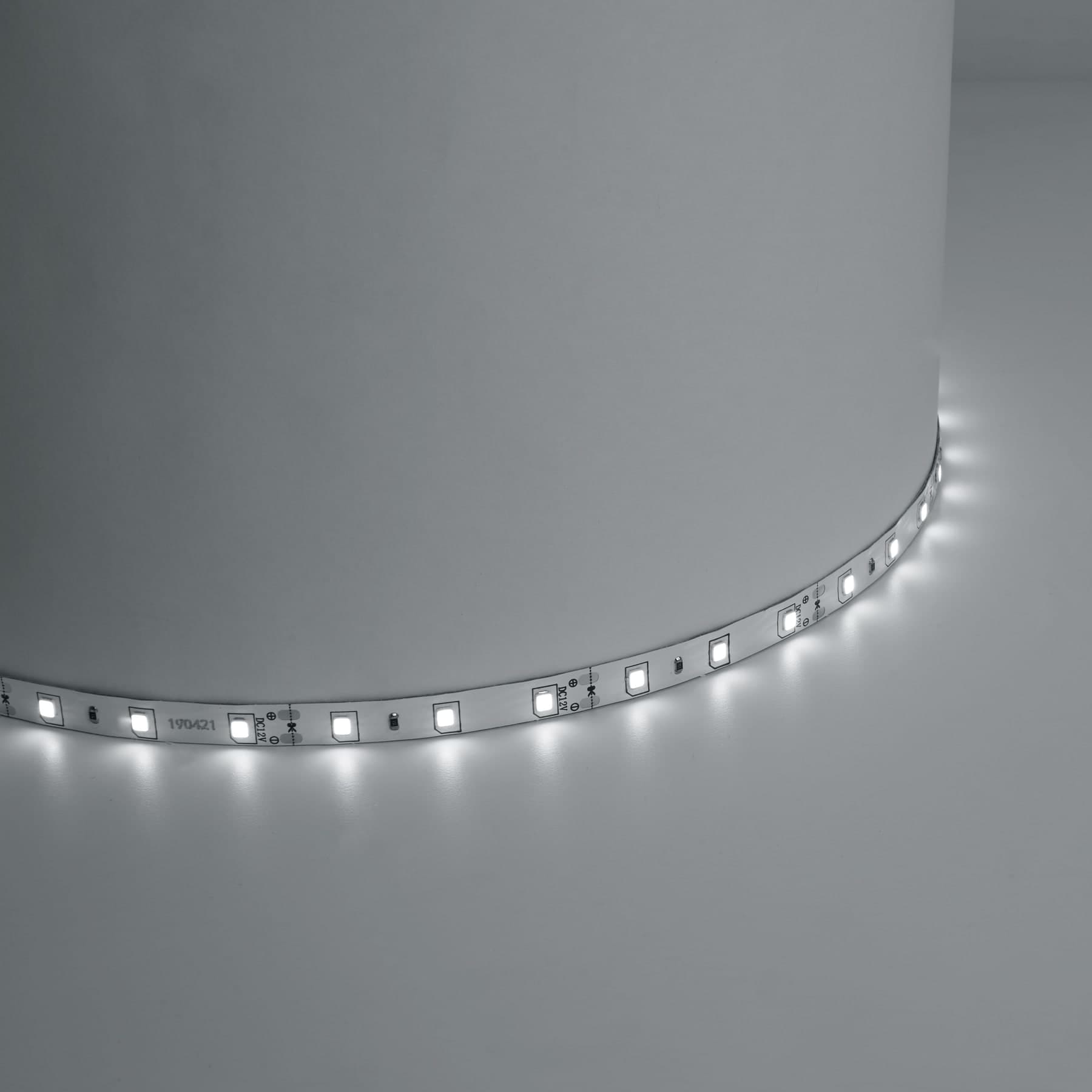 Светодиодная LED лента Feron LS603, 60SMD(2835)/m 4.8W/m 12V 5m 4000К 