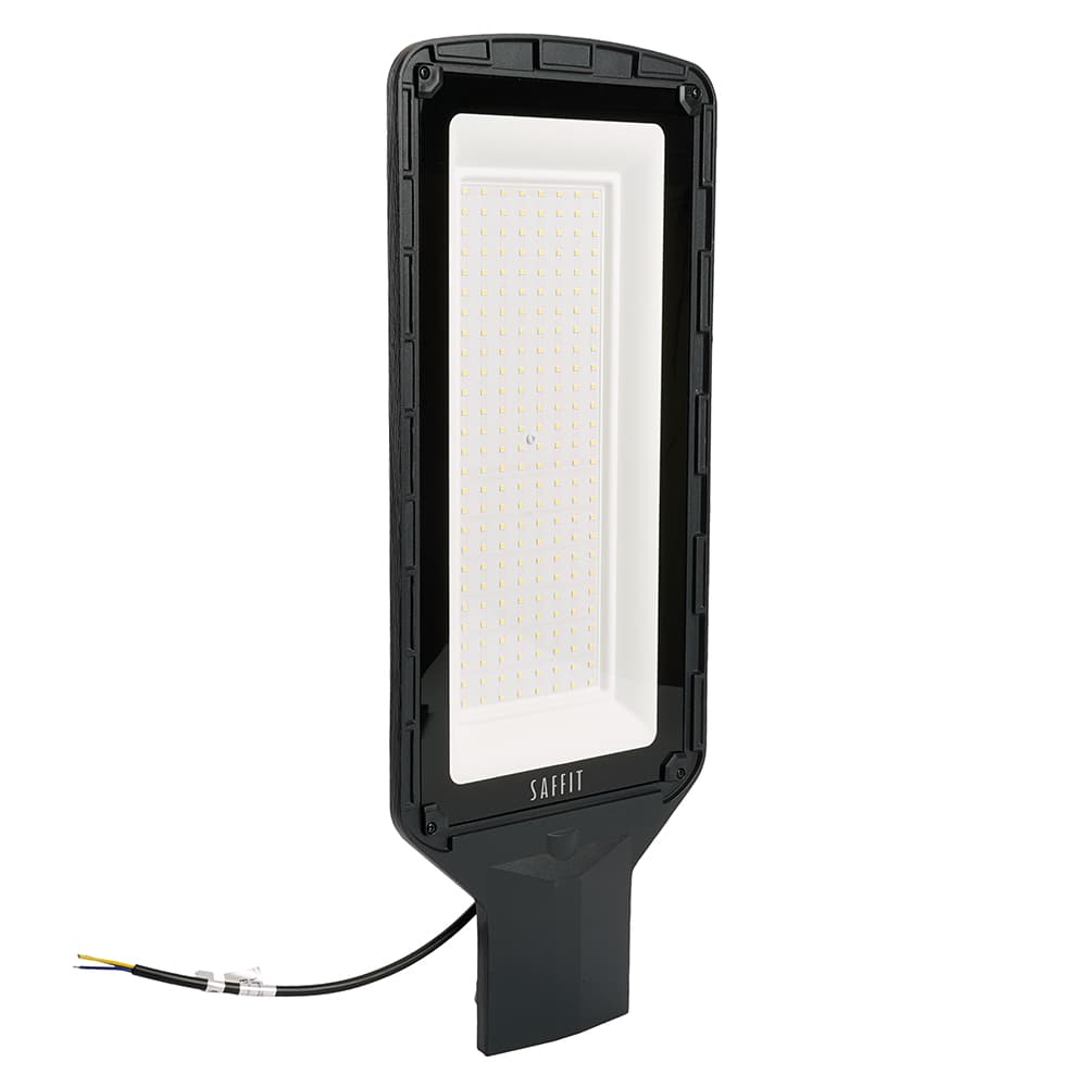 Светодиодный уличный консольный светильник SAFFIT SSL10-150 150W 5000K 230V, черный
